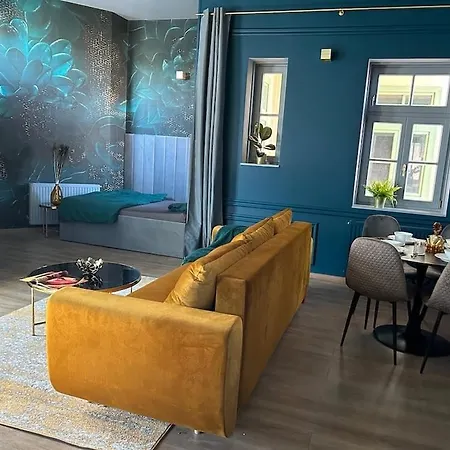 Stylish Artdeco In The Heart Of Appartement Košice